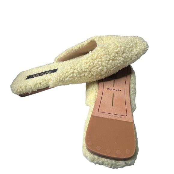 Dolce Vita Saydee Lemon Plush Sherpa Slides - Yellow Plush Size 9 New - Picture 3 of 4
